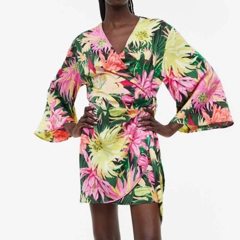 NWT H&M satin tie dress